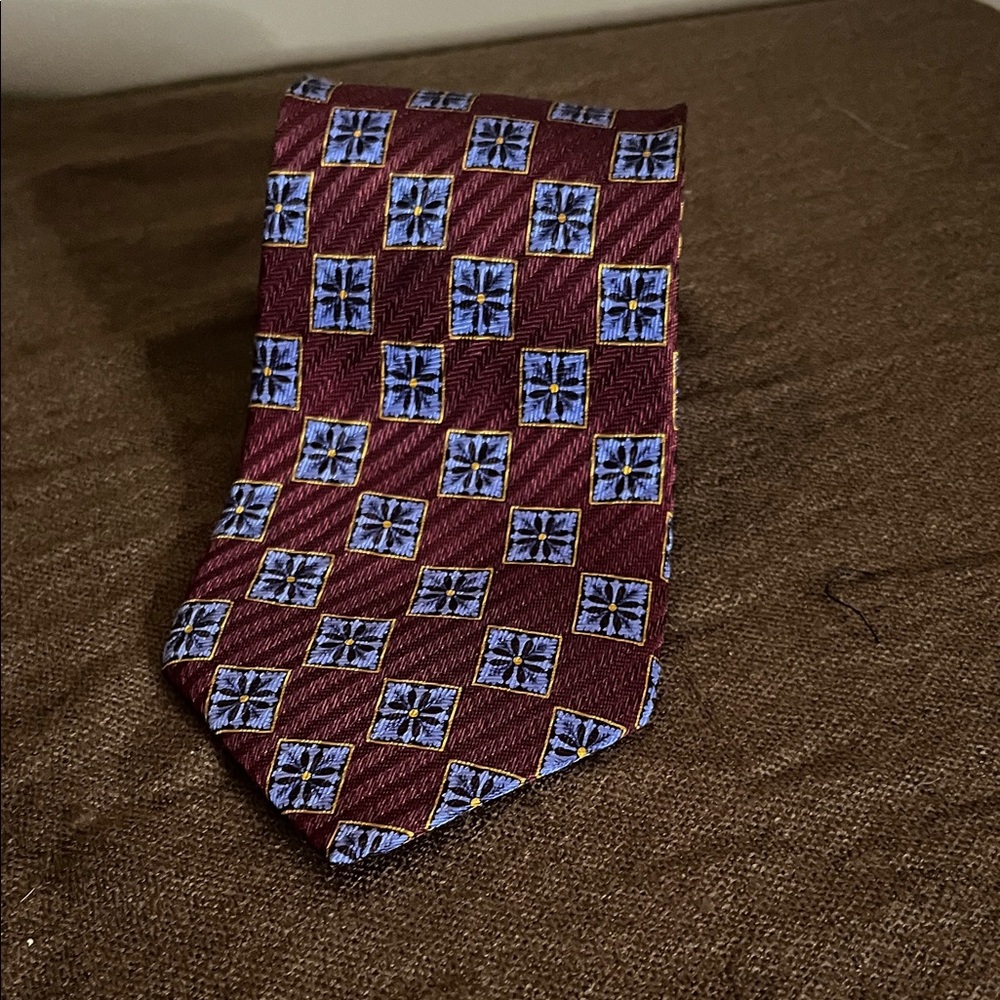 😄Vintage Zanzara silk tie made in Korea square pattern